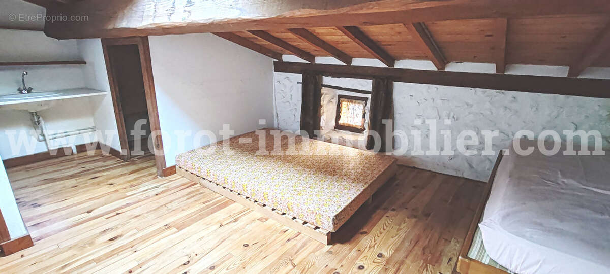 Maison à GILHOC-SUR-ORMEZE