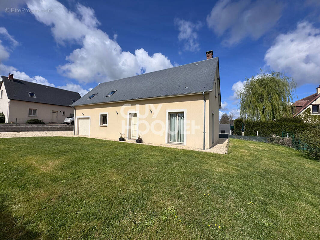 Maison à PONT-L'EVEQUE