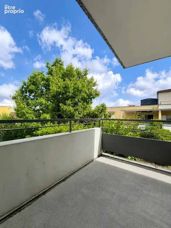 Nouveauté ! Appartement T3 de 60 m2 situé au 1er étage, dans le secteur de Lalande. - photo 5