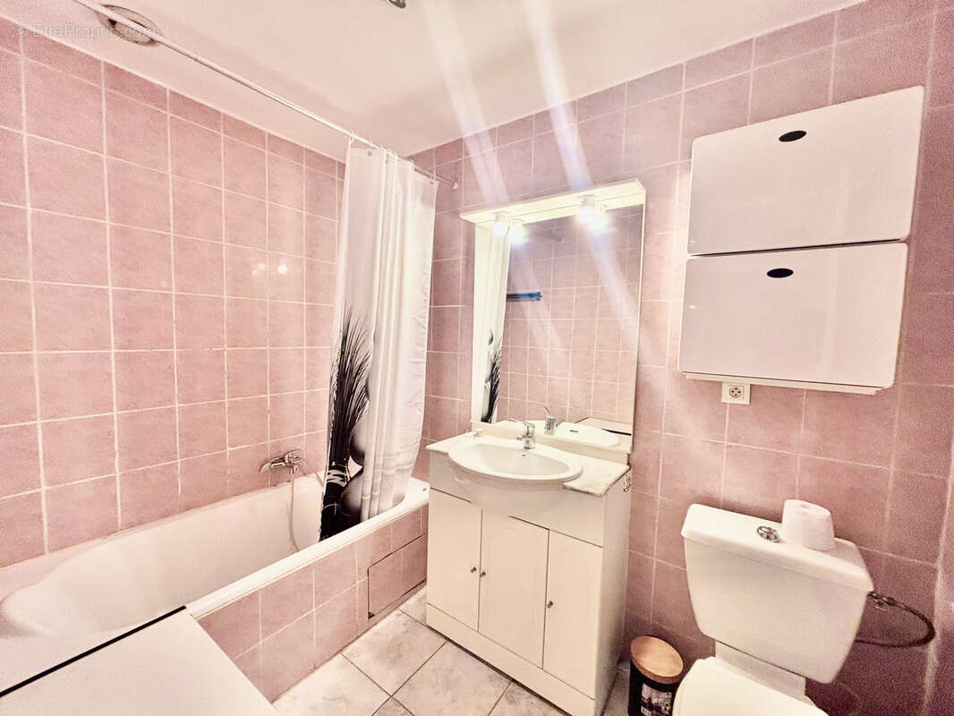 Cannes centre banane appartement 35m2 avec loggia - photo 4