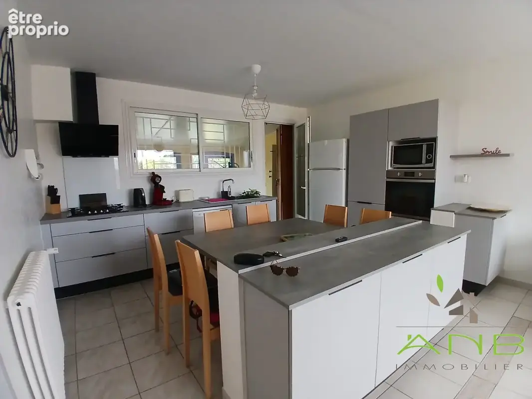 Maison 69 m² à Ruelle-Sur-Touvre  - photo 2