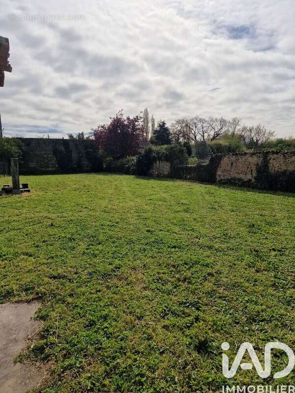 Photo 2 - Terrain à BOUILLE-LORETZ