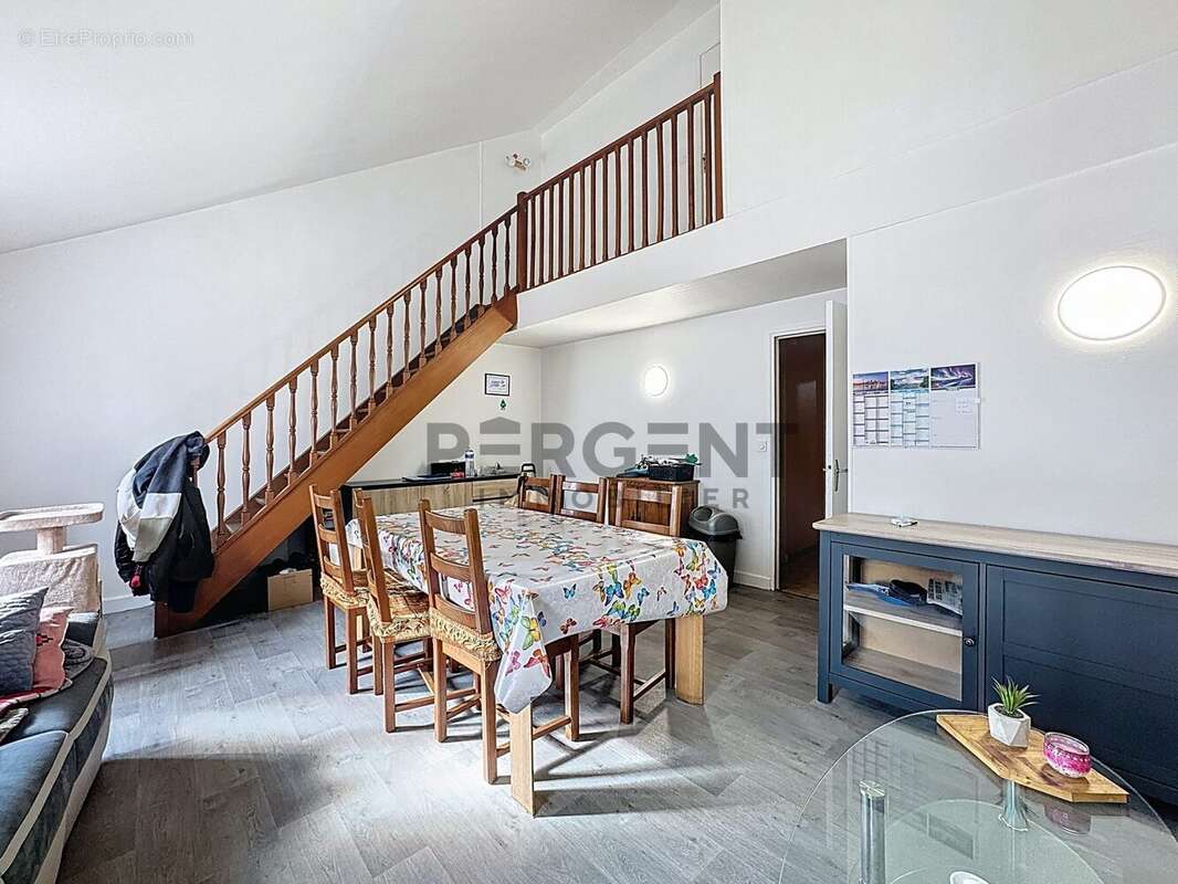 Appartement à CHARLEVILLE-MEZIERES