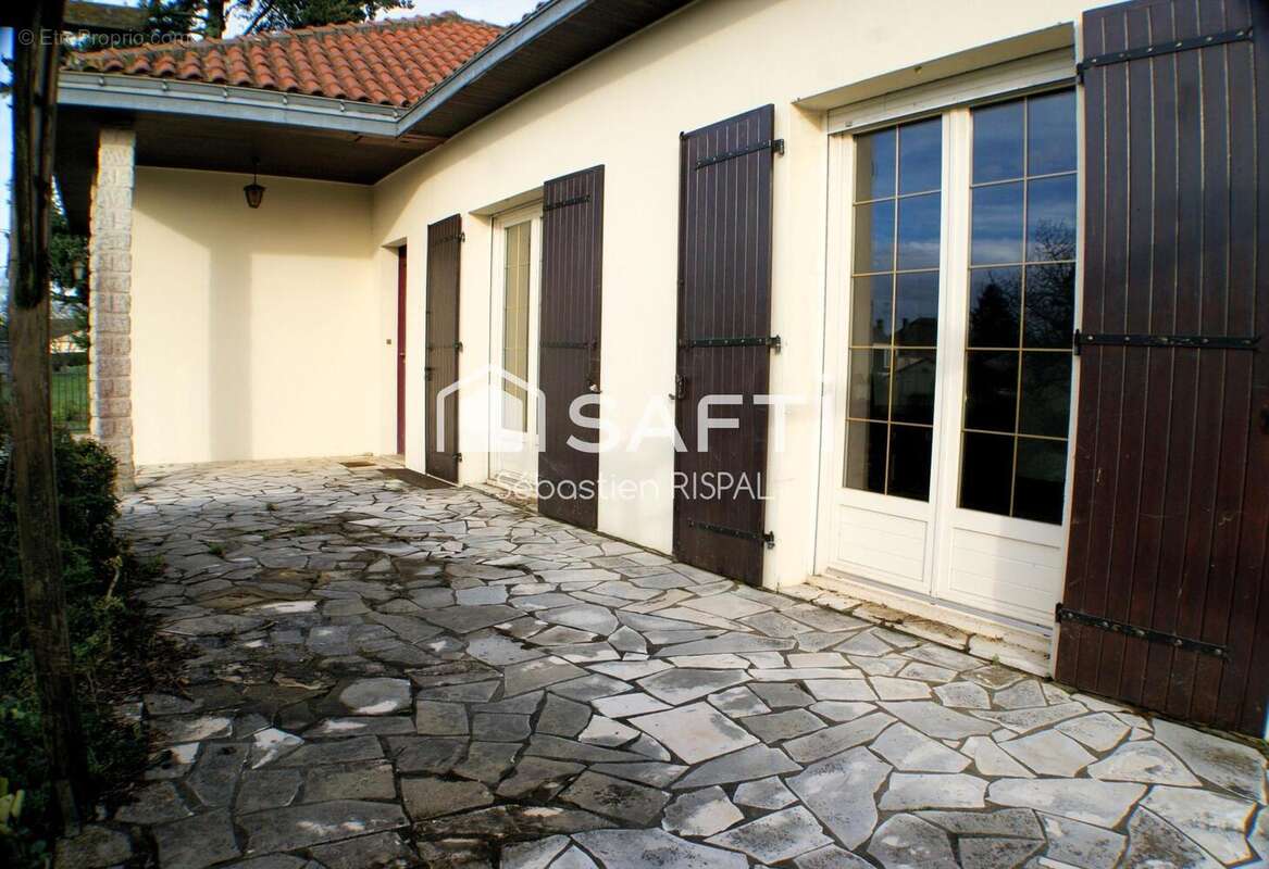 Photo 3 - Maison à BREUIL-BARRET