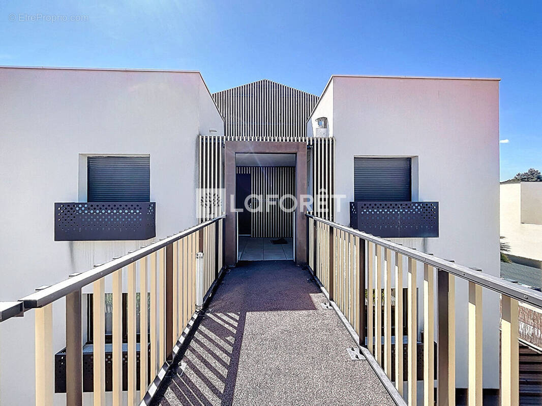 Appartement à SAINT-JEAN-DE-VEDAS