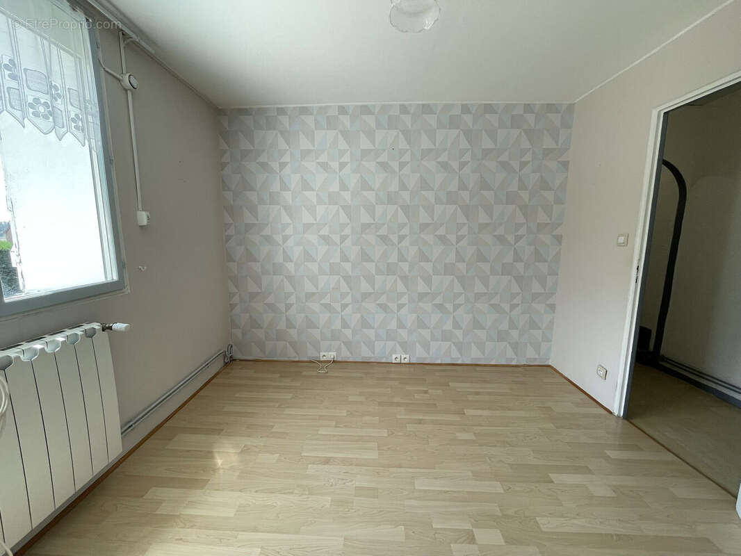 Maison 151 m² à Thizy  - photo 8