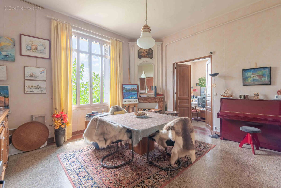 Maison à POMPIGNAC