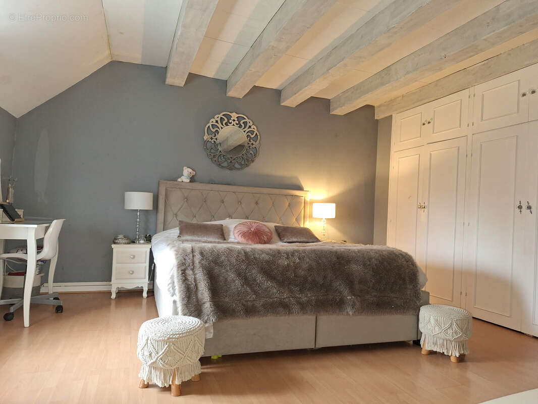 Maison à MARLES-EN-BRIE