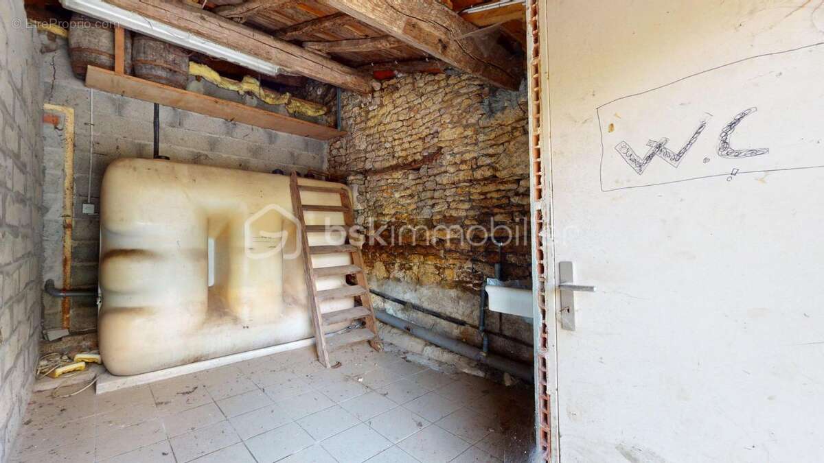 Maison à Fort Potentiel avec Dépendances – Cœur de Village - photo 22