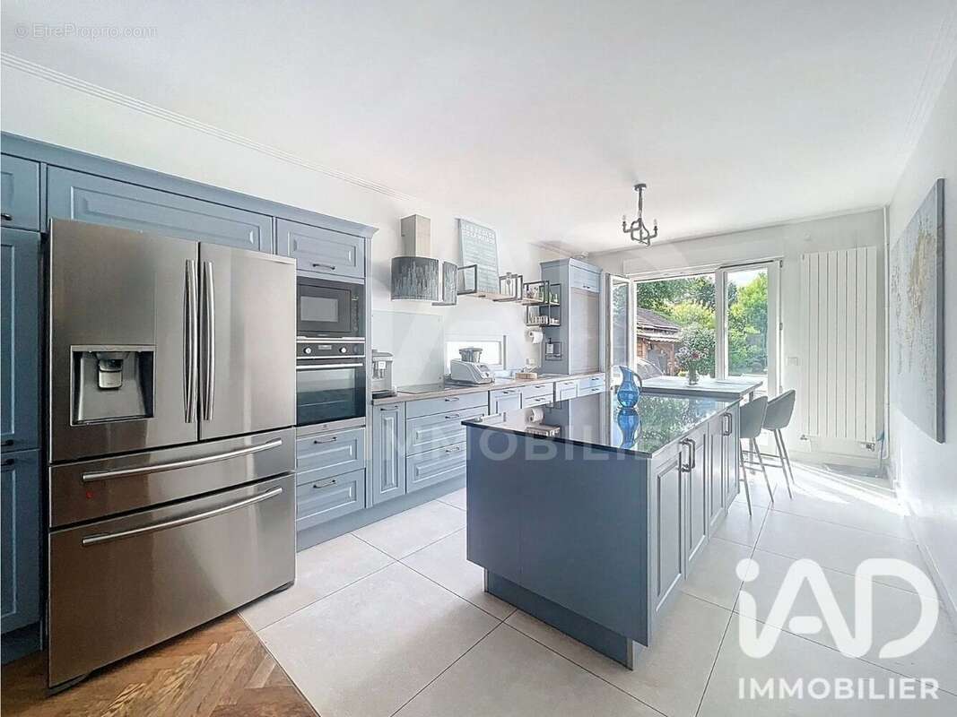 Maison 180 m² à Tournan-En-Brie  - photo 6