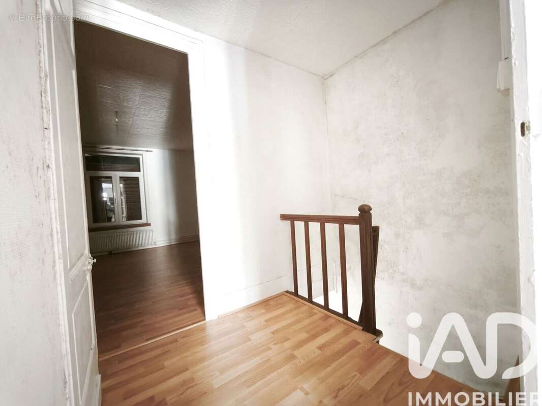 Photo 9 - Maison à ROCROI