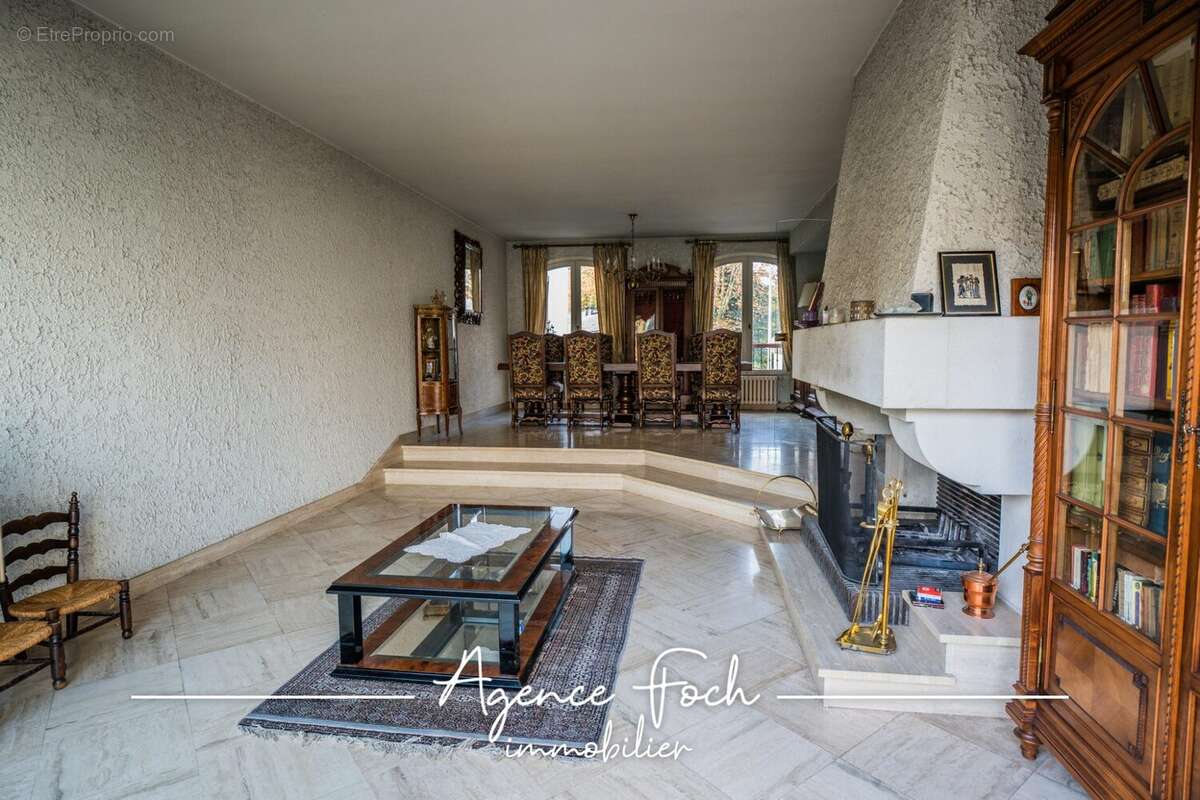 Maison 153 m² à Tarbes  - photo 5