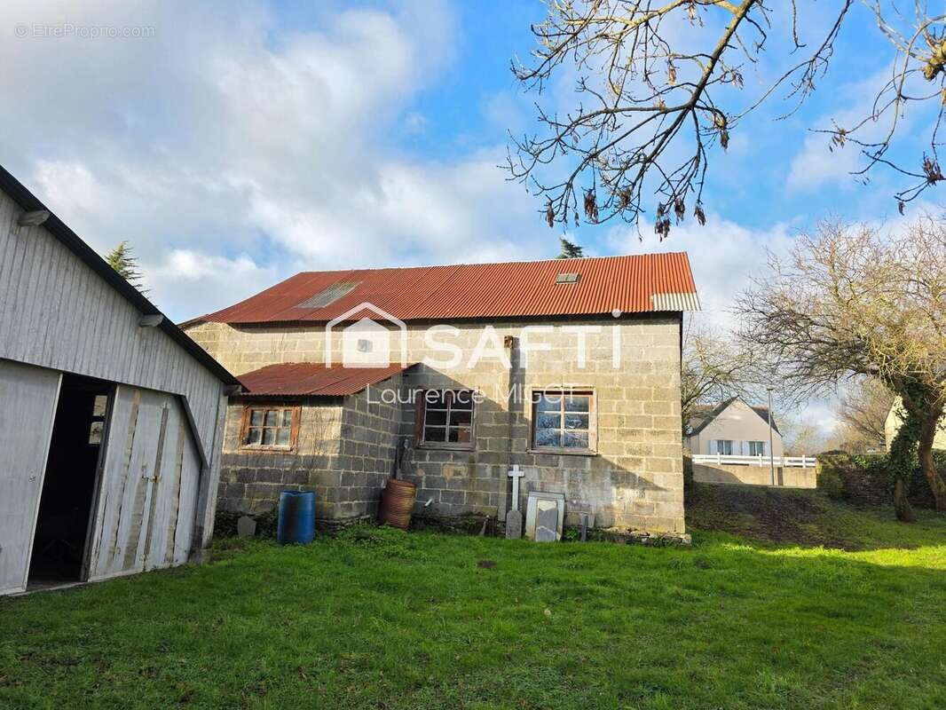 Photo 2 - Maison à ISSE