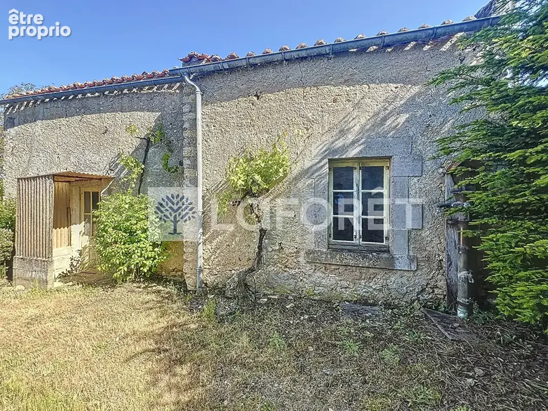 Maison à SAINT-LOUP-LAMAIRE