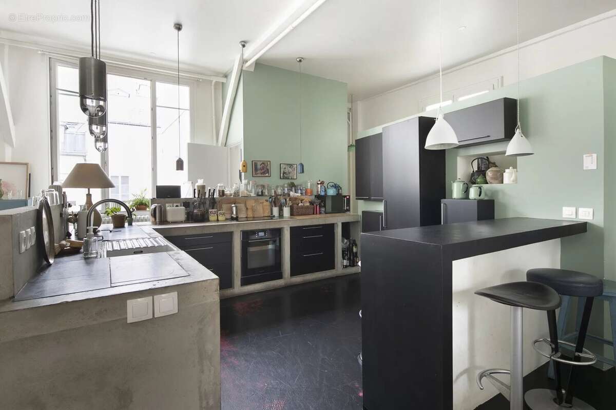Appartement à PARIS-10E