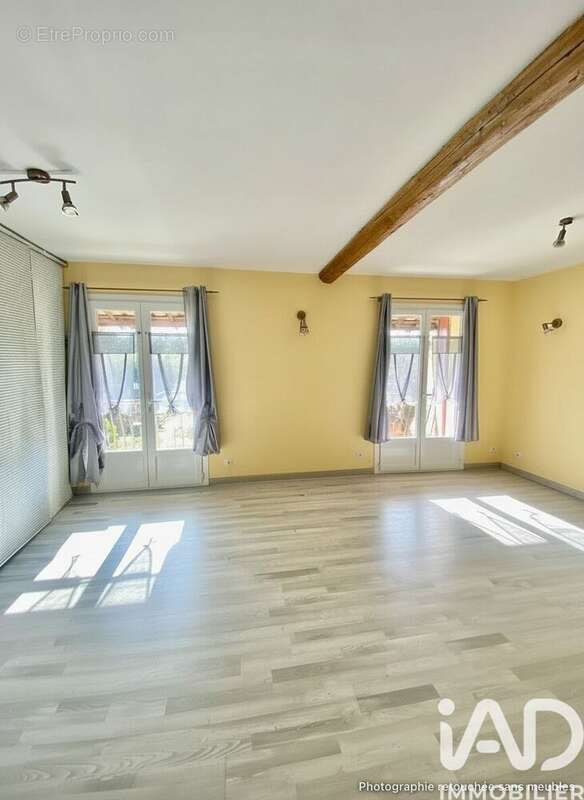 Photo 2 - Maison à SAINT-MARTIN-DE-CRAU