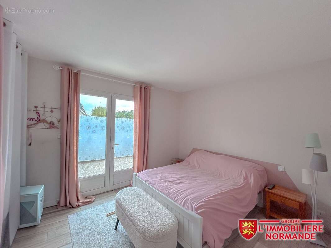 Maison à LIMETZ-VILLEZ