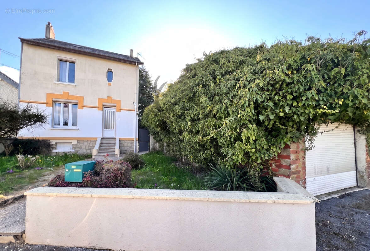 Maison à VILLERS-SEMEUSE