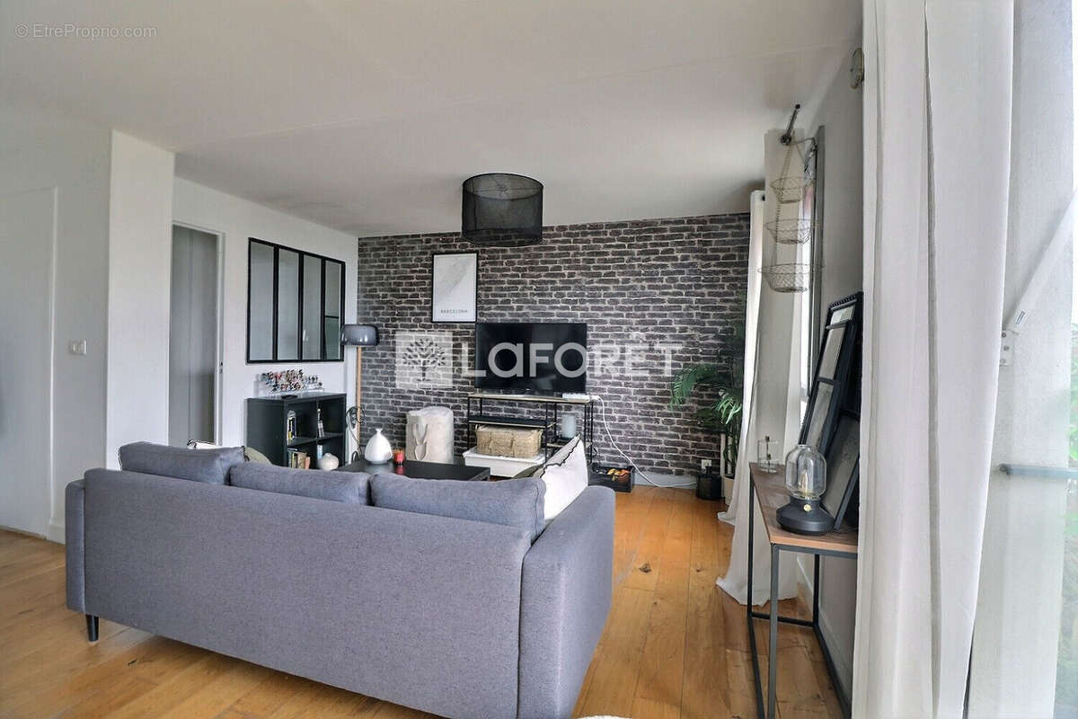 Appartement à RUEIL-MALMAISON