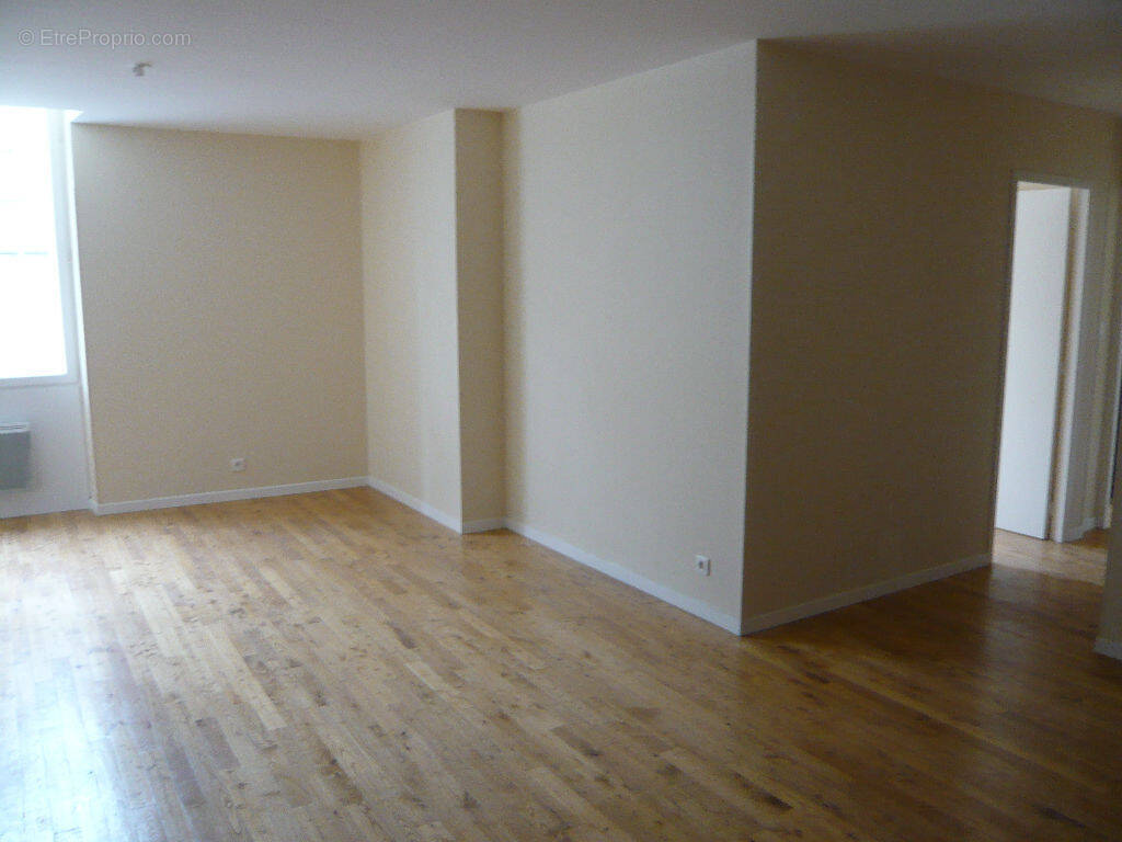 Appartement à BRIVE-LA-GAILLARDE