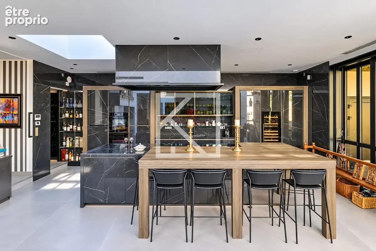 Maison 11 pièces 468 m² à vendre à Le Mans (72000) - photo 5
