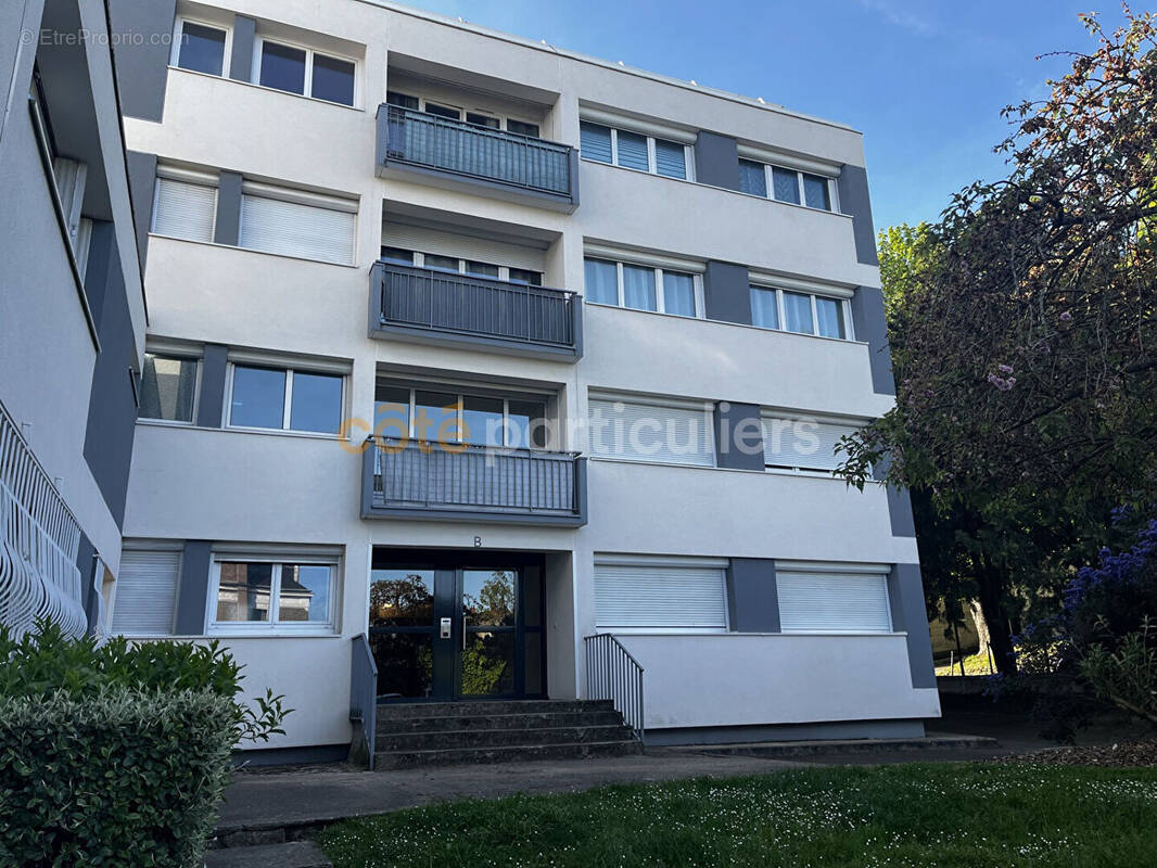 Appartement à VILLENEUVE-LE-ROI