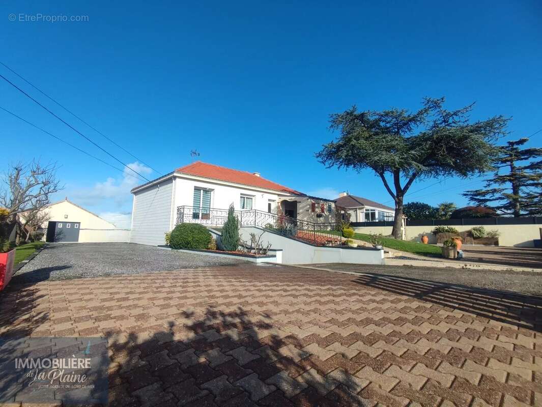 Maison à LA PLAINE-SUR-MER