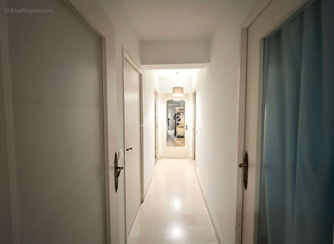 Appartement à CAGNES-SUR-MER