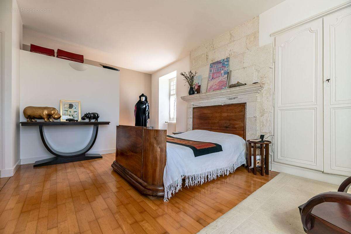 Maison à CUBJAC