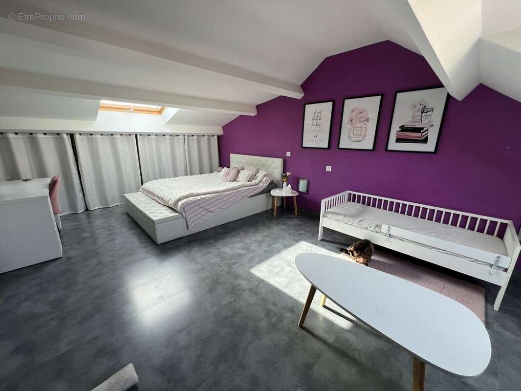 Maison à SAINT-CHERON