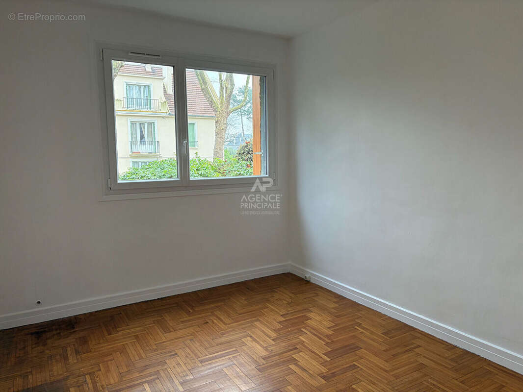 Appartement à MAISONS-LAFFITTE