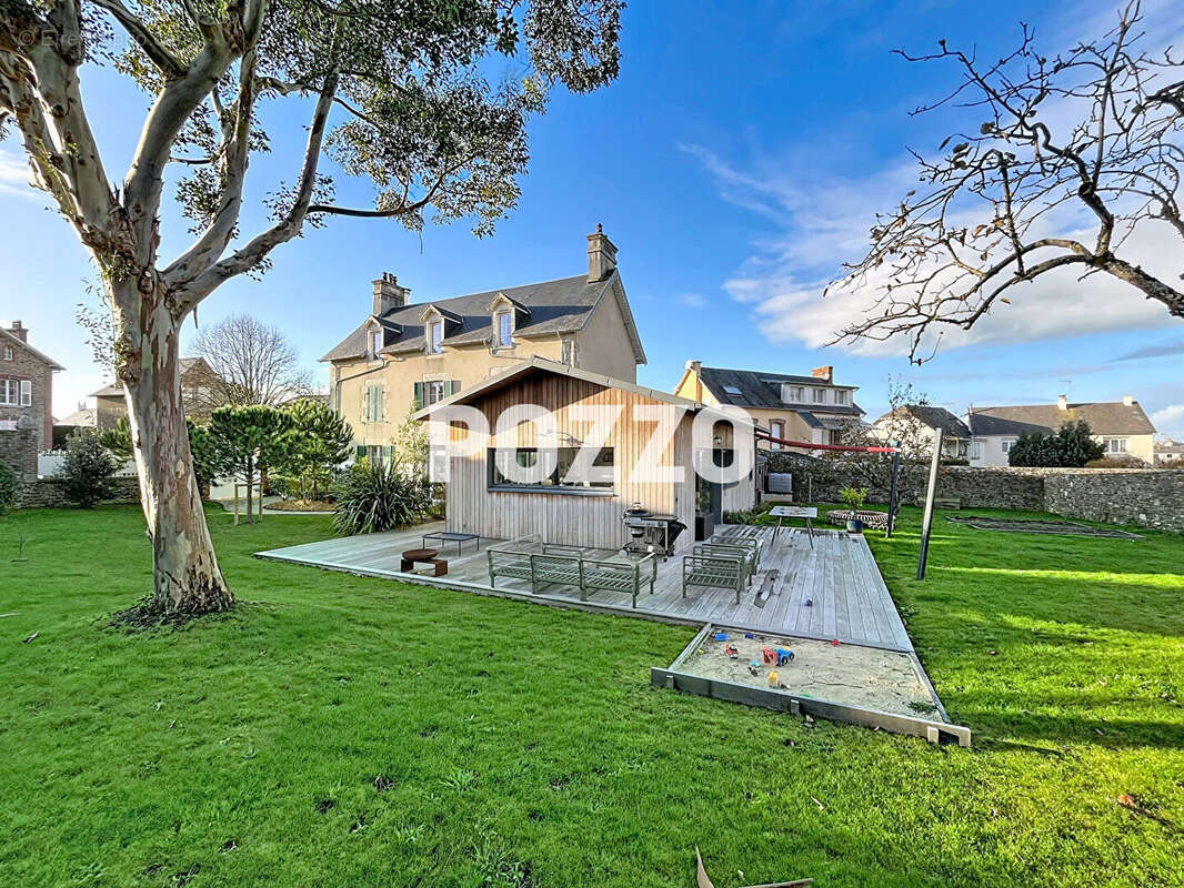 Maison à SAINT-PAIR-SUR-MER
