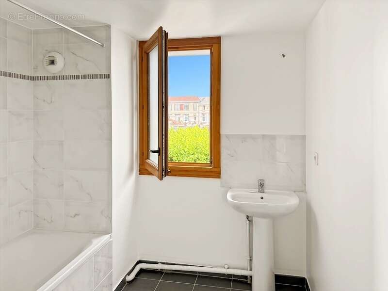 Appartement à MONTREUIL