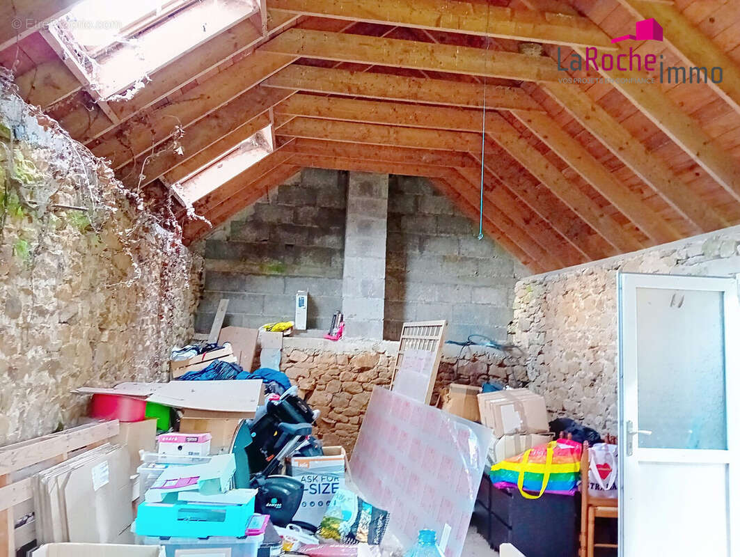 Maison à LANNEUFFRET