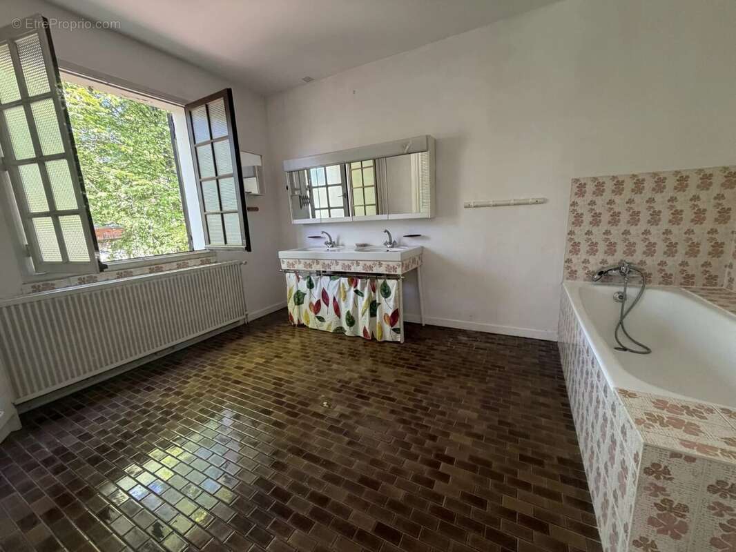 Maison à LAMORLAYE