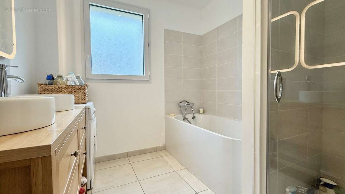 Maison à BRIOSNE-LES-SABLES