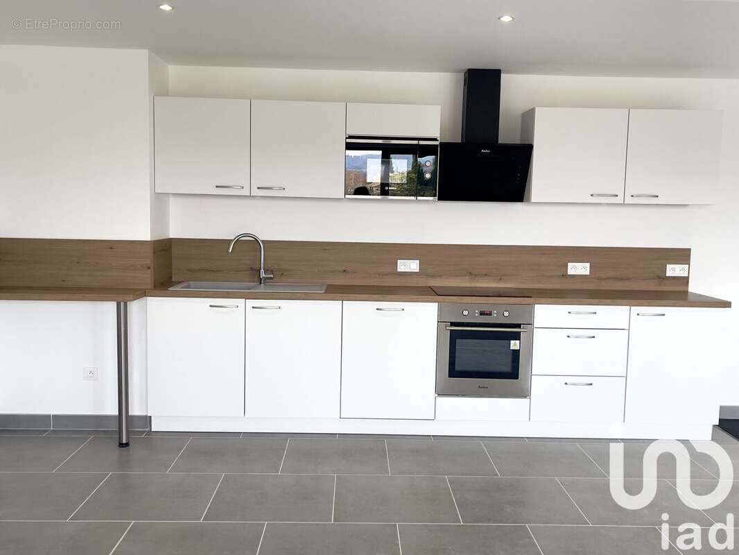 Photo 3 - Appartement à SAINTE-CECILE-LES-VIGNES