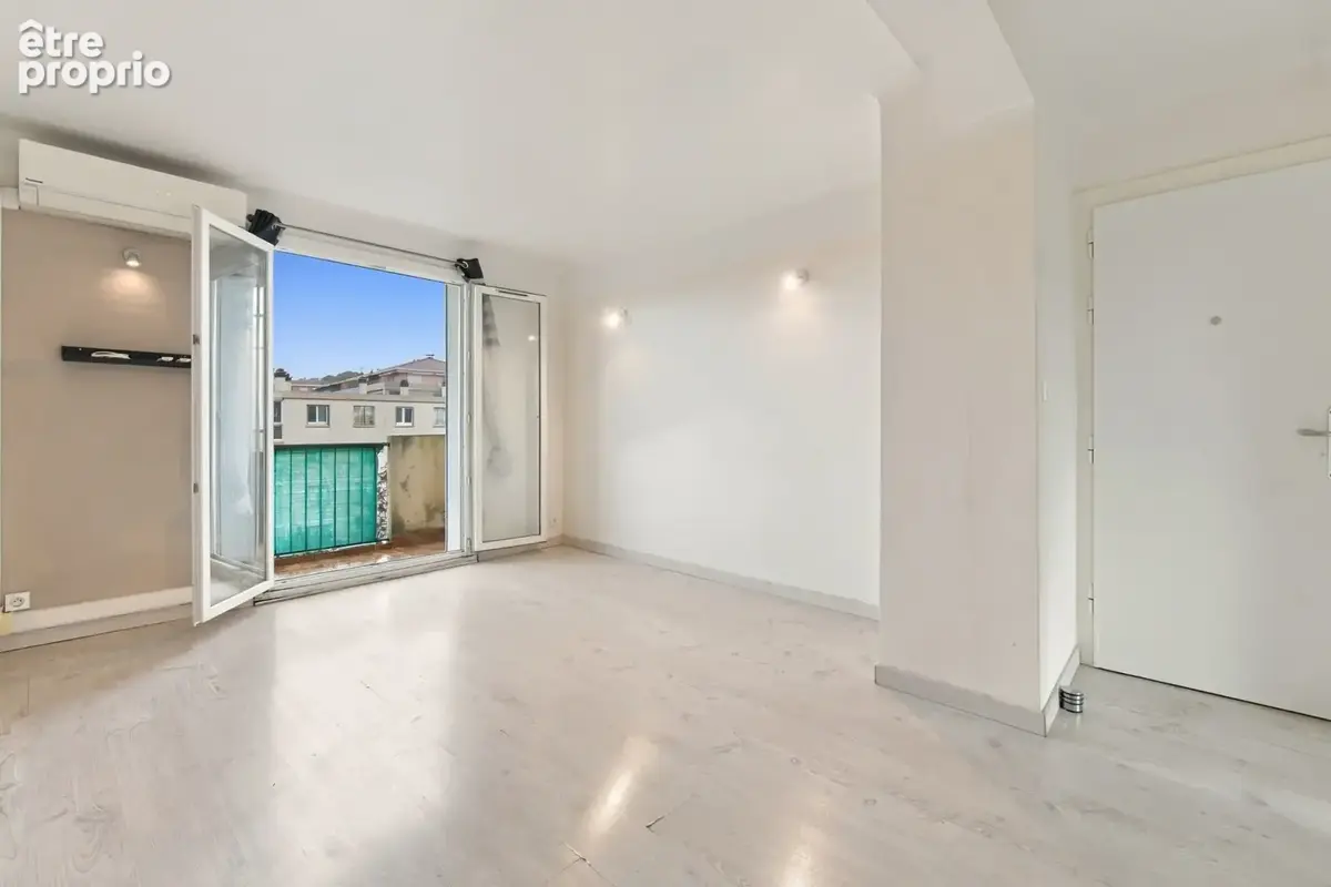 Appartement t4 - dernier etage - balcon - 13013 marseille - photo 2