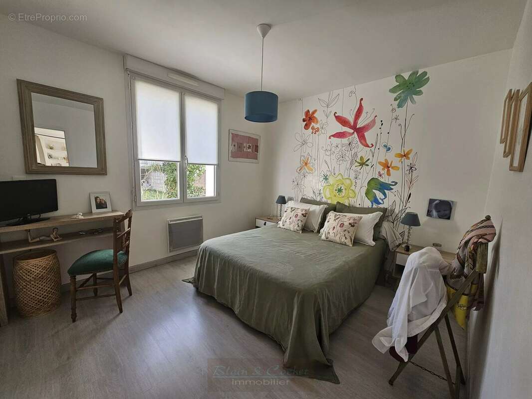 Maison à VILLEMANDEUR