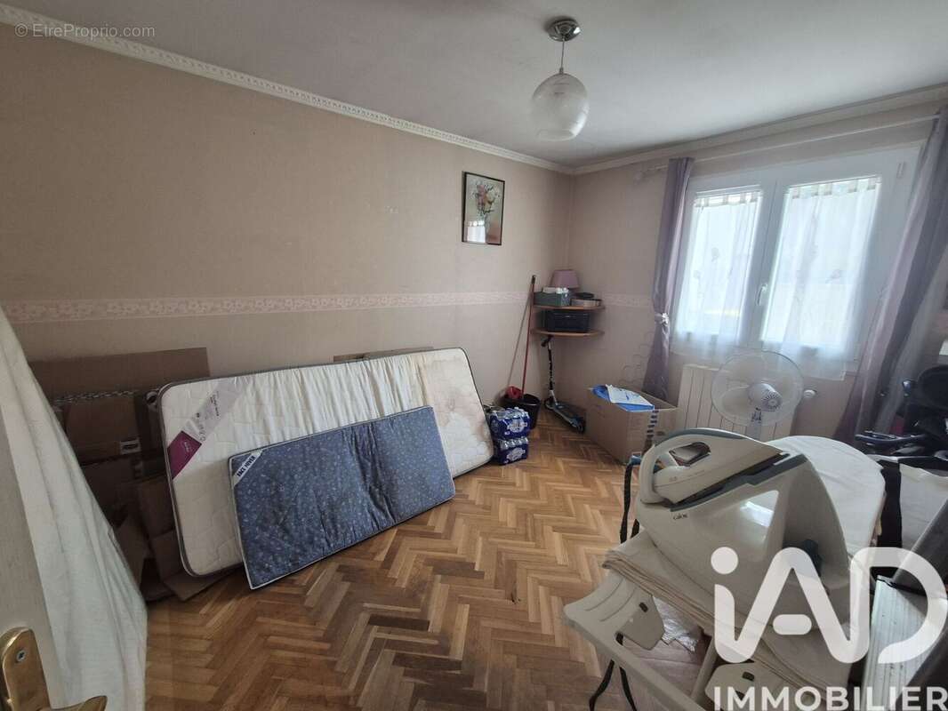 Photo 5 - Maison à SAINT-JEAN-LES-DEUX-JUMEAUX