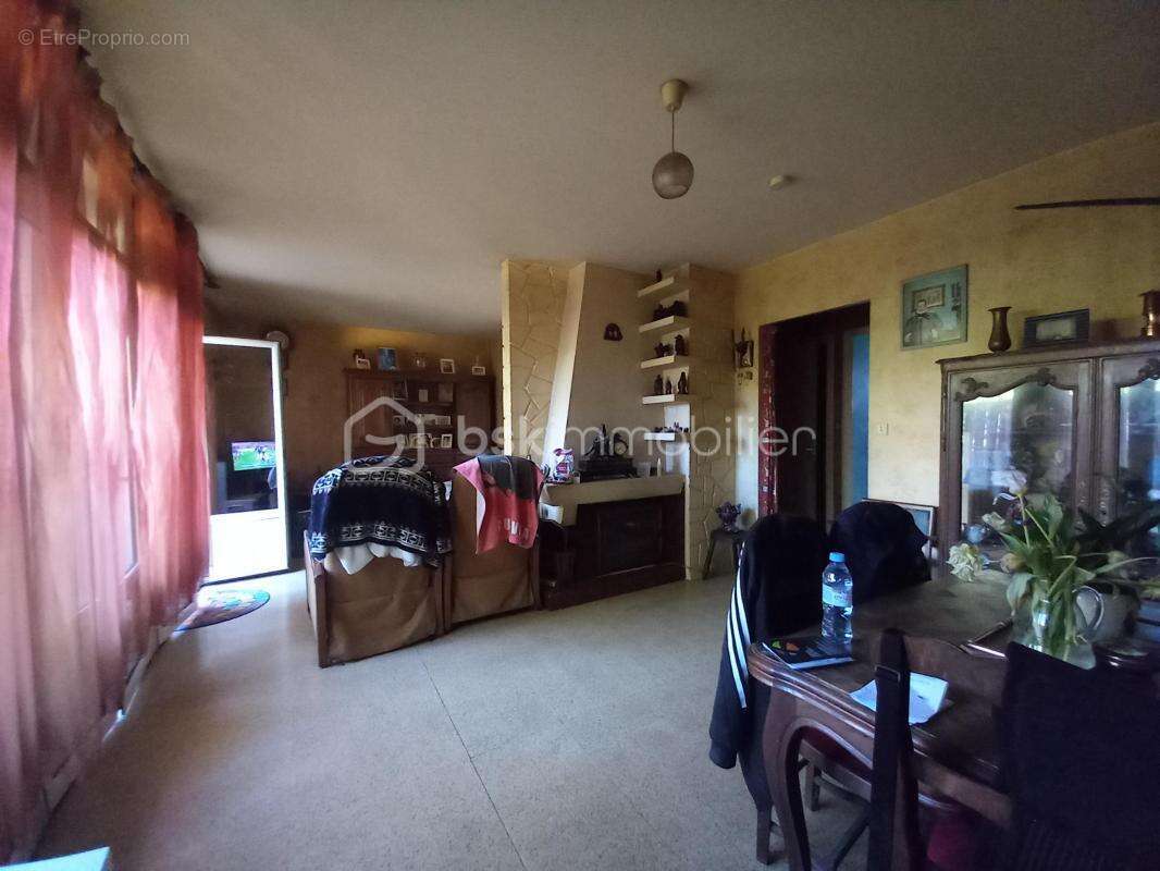 Maison à SAINT-ANDRE-DE-SANGONIS