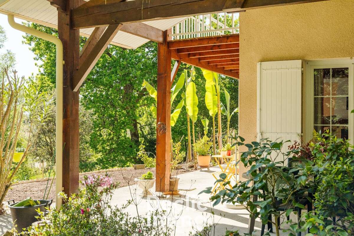 Maison à CARIGNAN-DE-BORDEAUX