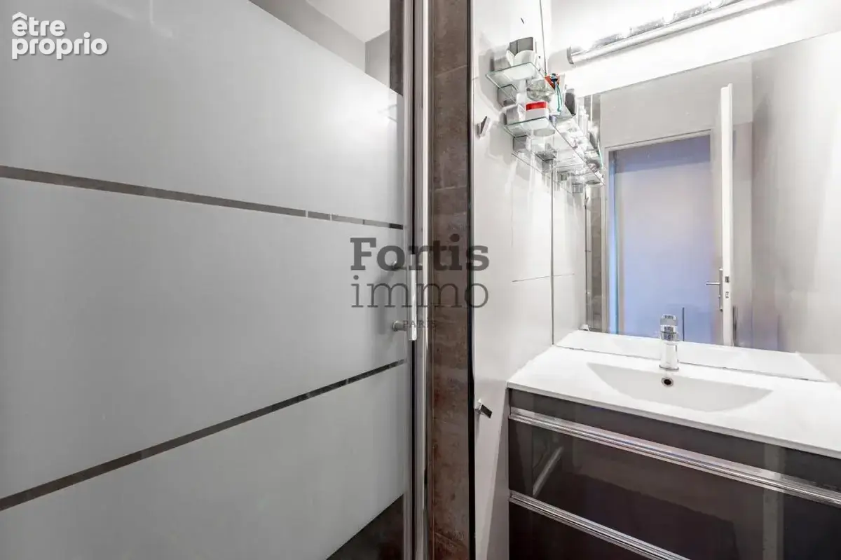 Issy les moulineaux  92130 - 3/4 pieces, terrasse, parkings - photo 16