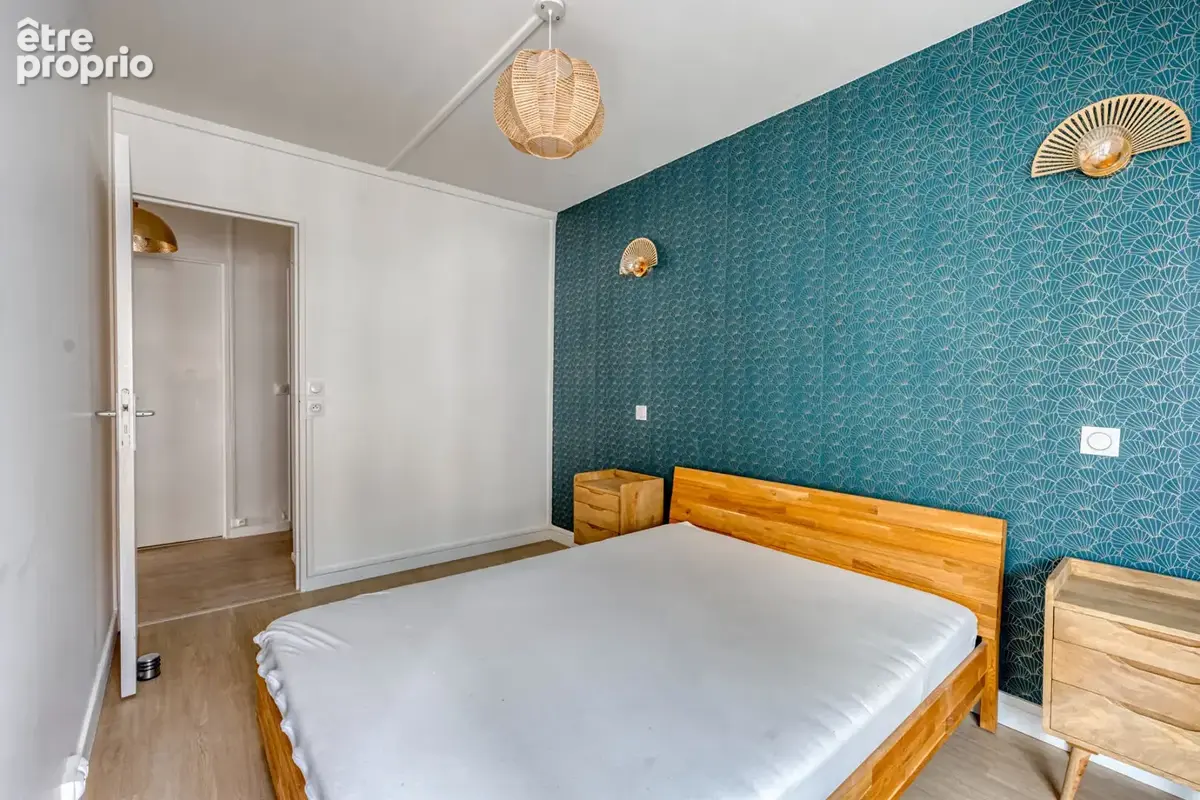 Grand 3 pièces de 72 m²  avec 42 m² de séjour , loggia, cave et Parking inclus ! - photo 8