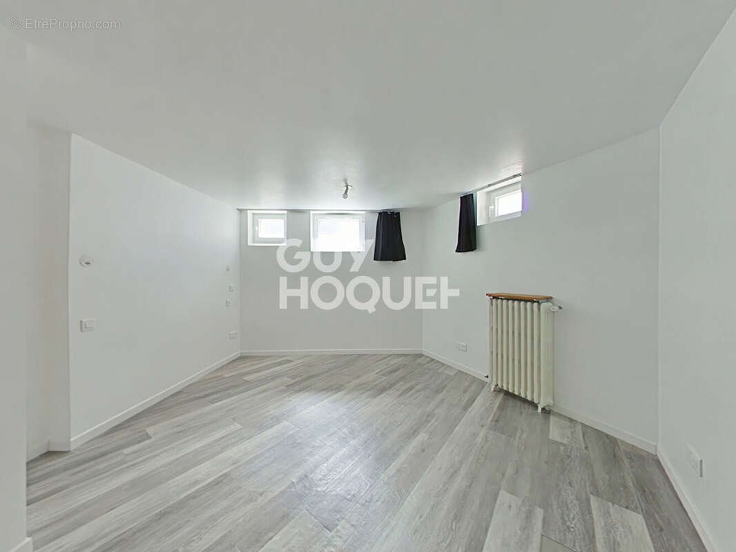 Maison à FONTENAY-SOUS-BOIS