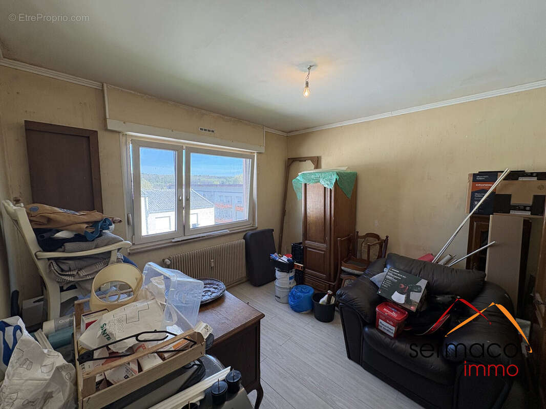 Chambre - Appartement à SARREGUEMINES