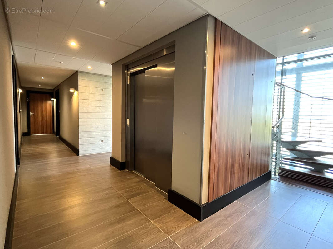 Appartement à MAUGUIO