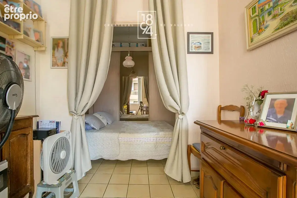T2 40 m² – Baille / Conception – Dernier étage, faibles charges - photo 6