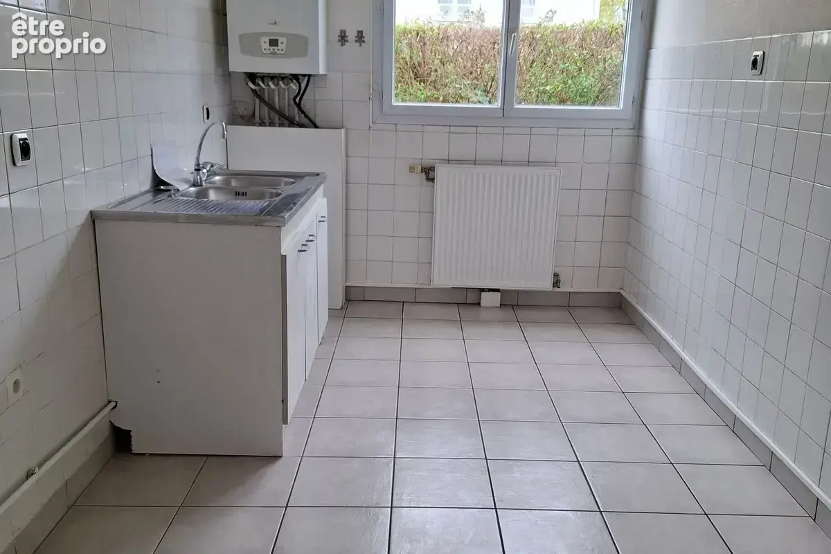 T4 de 85 m² à Bron à partir de 189 000 € - photo 2