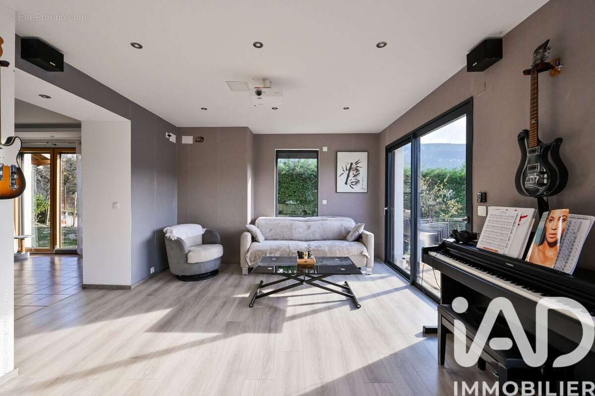Photo 6 - Maison à PLAN-D'AUPS-SAINTE-BAUME